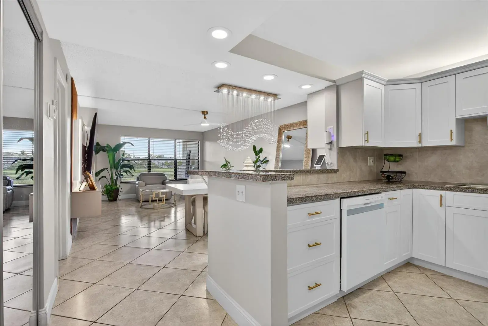 2314 S Cypress Bend Drive # 114, Pompano Beach FL 33069