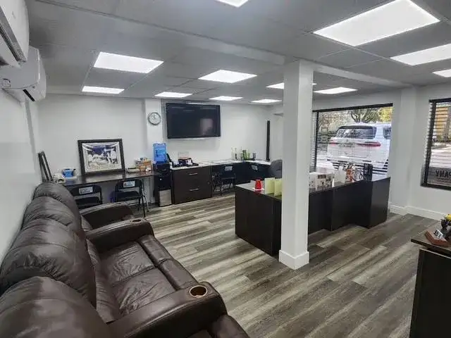 4080 W Broward Boulevard, Plantation FL 33317 photo 4