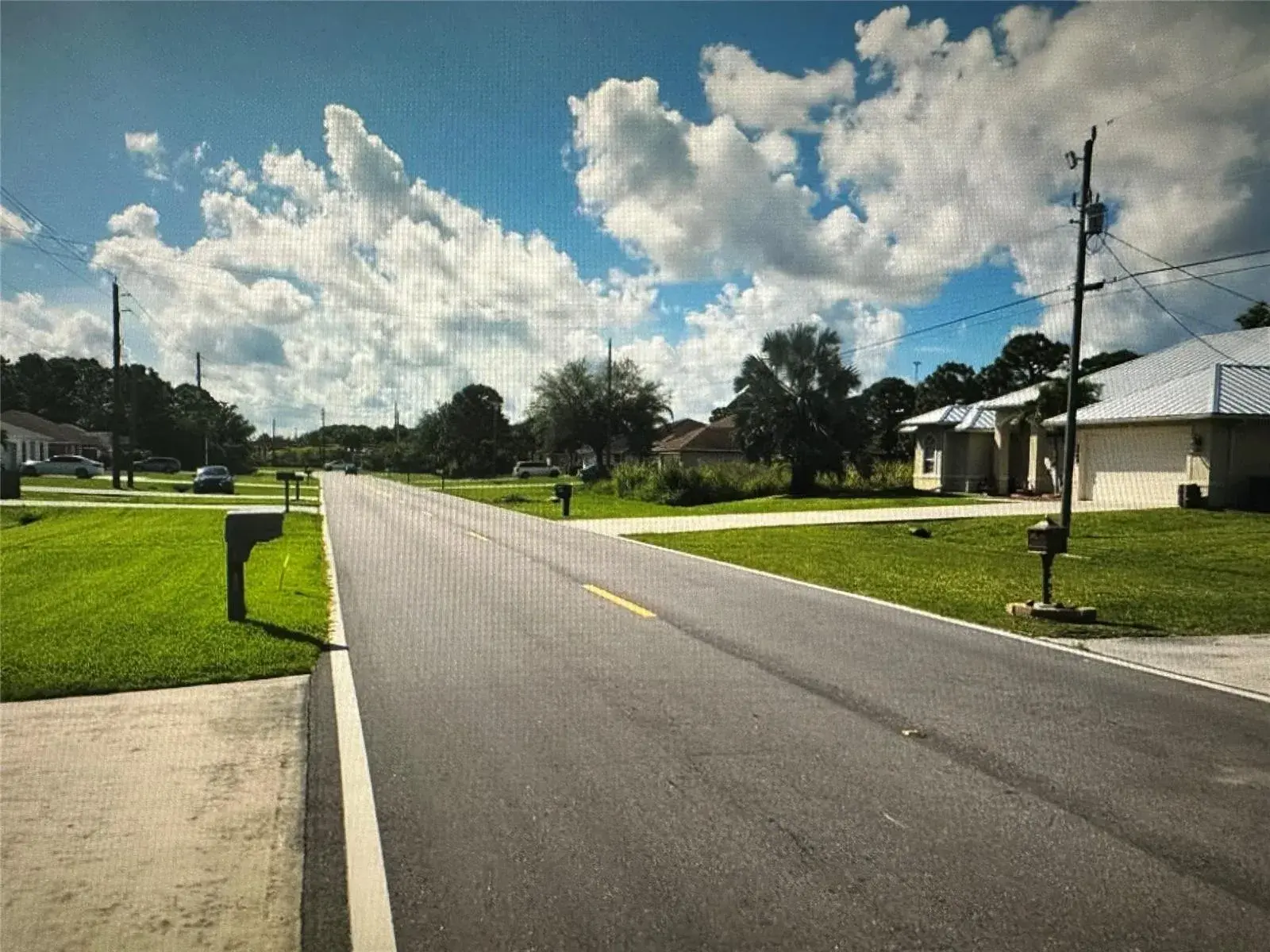 2042 SW Savage Boulevard, Port St. Lucie FL 34953