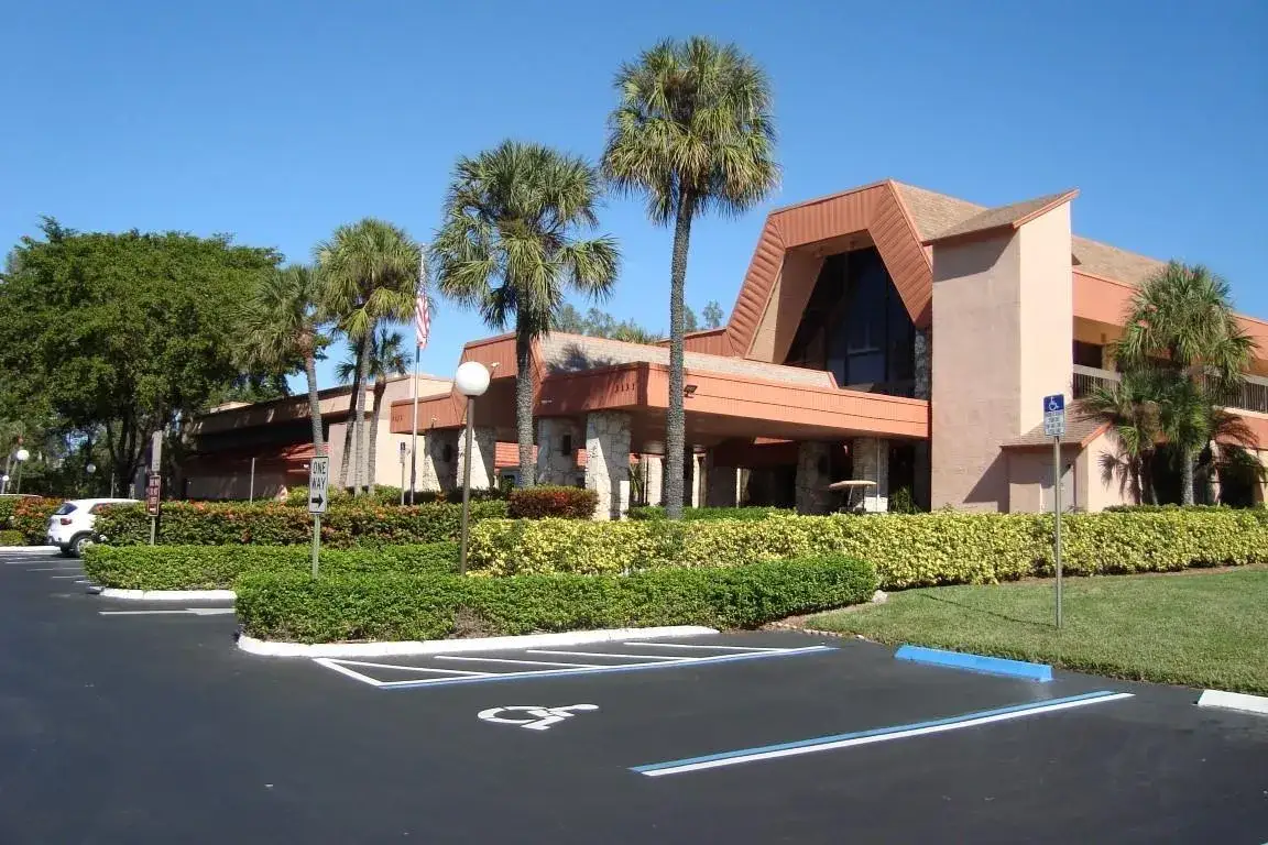3120 Holiday Springs Boulevard # 106, Margate FL 33063