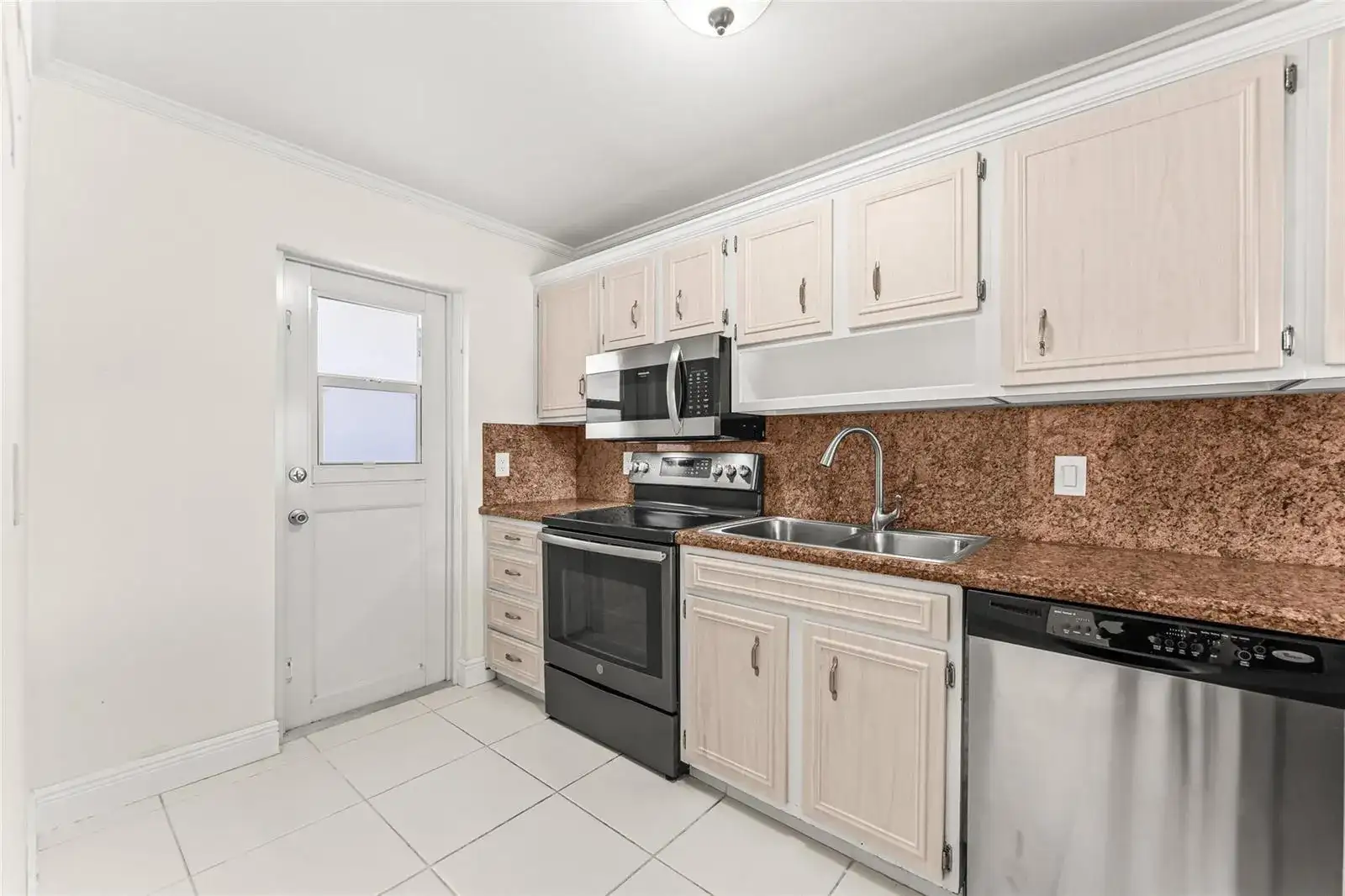 4500 N Federal Highway # 344e, Lighthouse Point FL 33064 photo 2