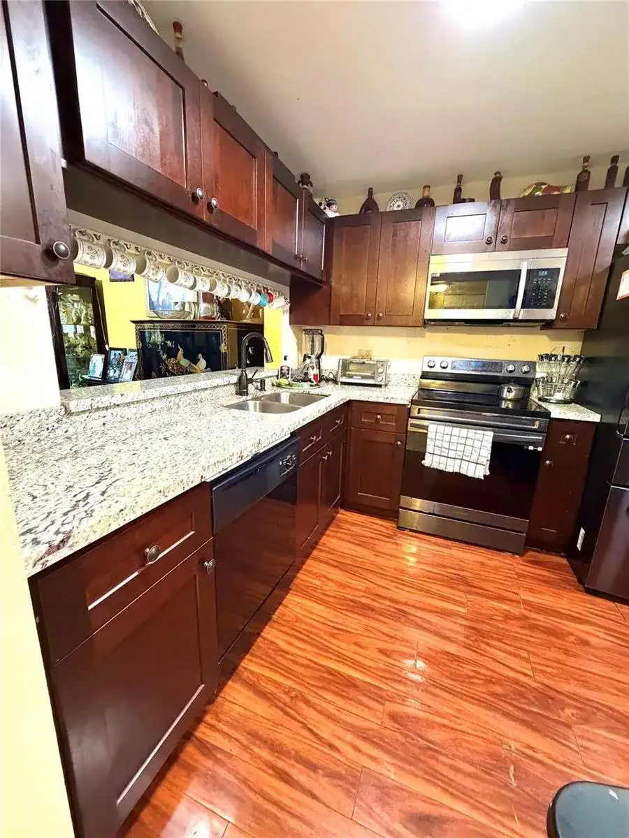 6575 W Oakland Park Boulevard # 202, Lauderhill FL 33313 photo 3