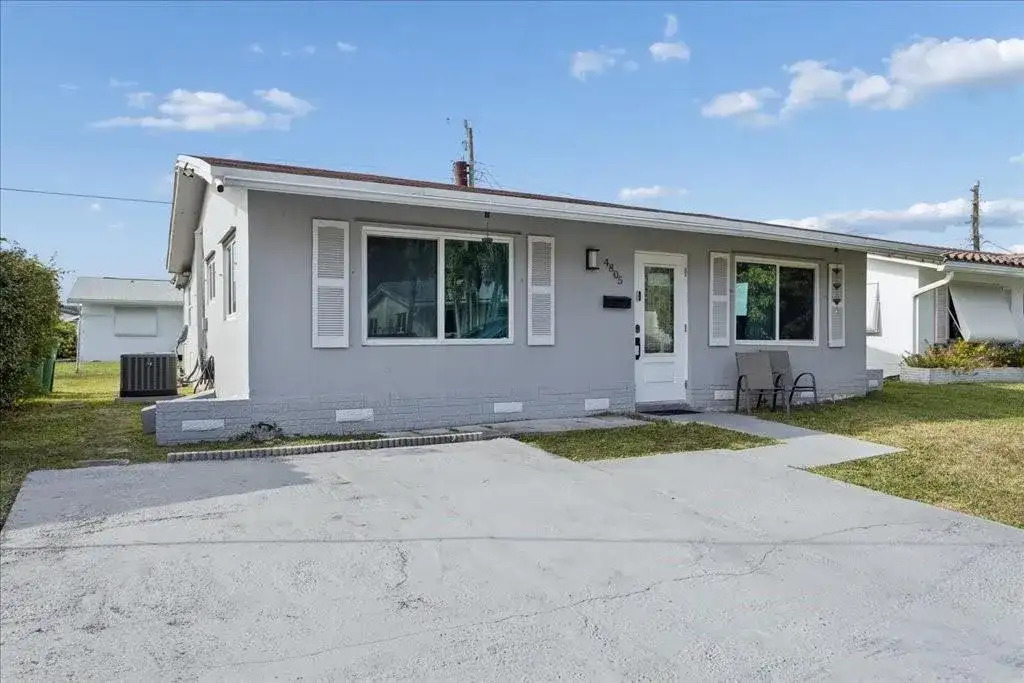 4805 NW 25th Terrace, Fort Lauderdale FL 33309 photo 4