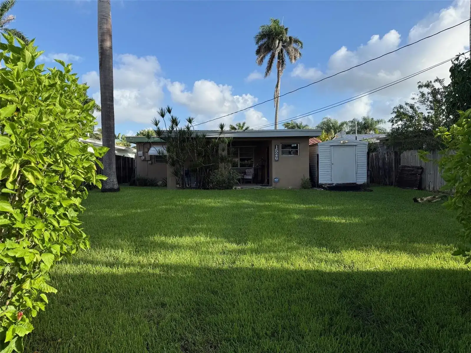 1526 Shenandoah Street, Hollywood FL 33020 photo 3
