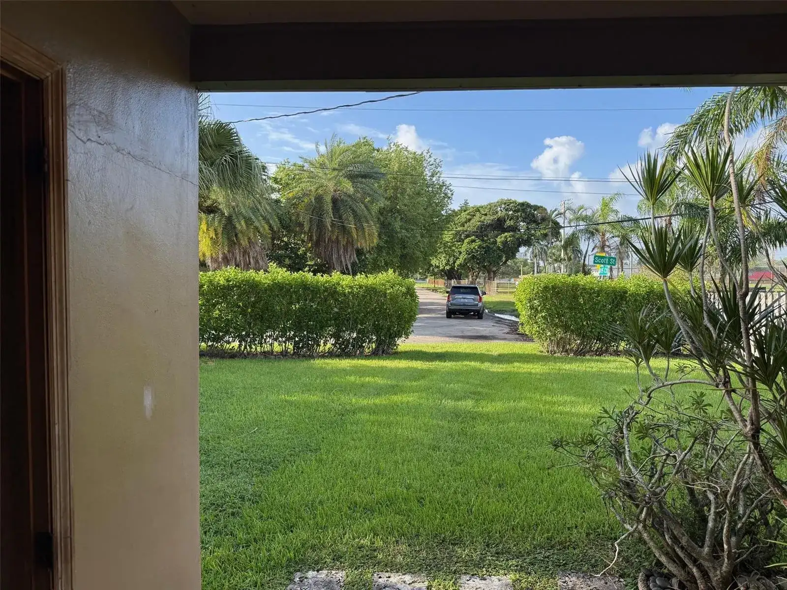1526 Shenandoah Street, Hollywood FL 33020 photo 4
