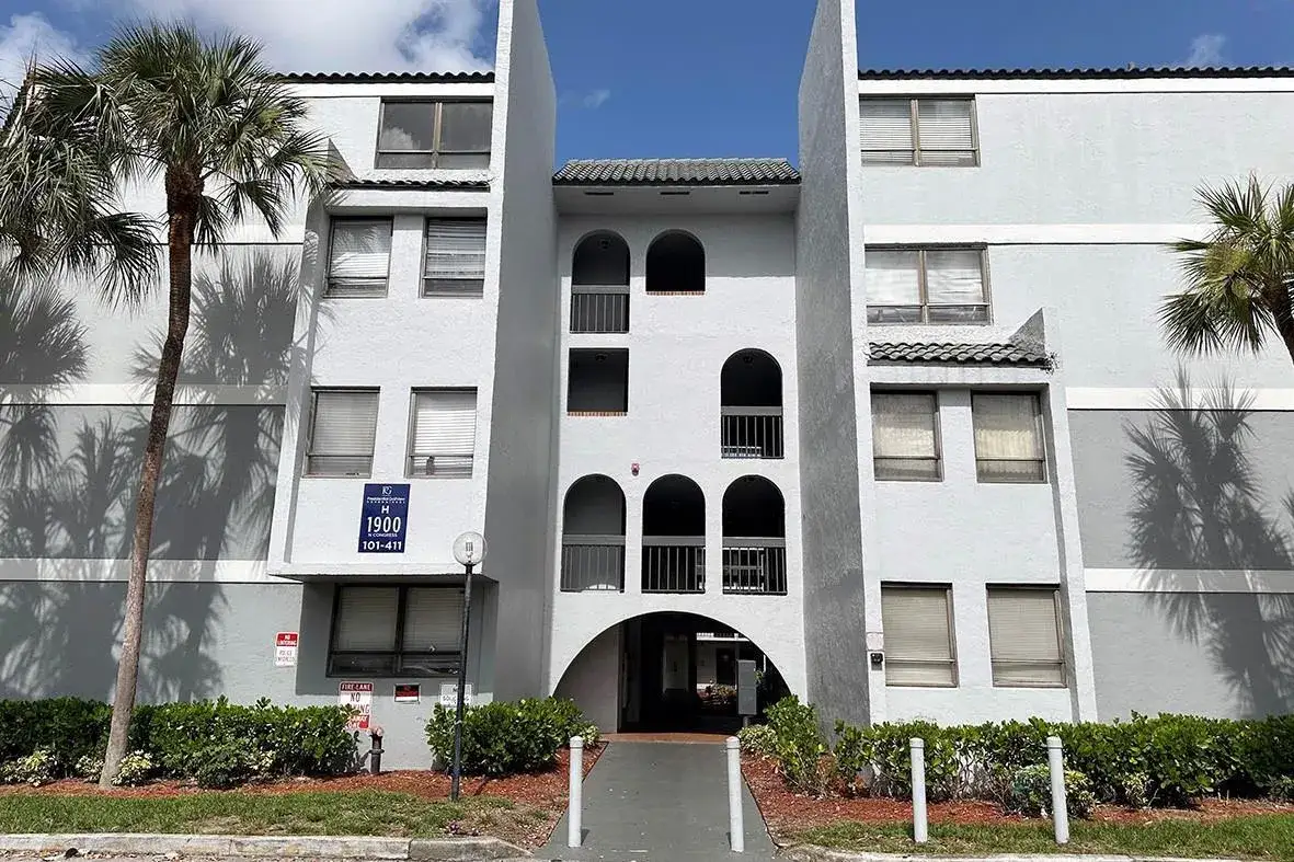 1900 N Congress Avenue # 407, West Palm Beach FL 33401