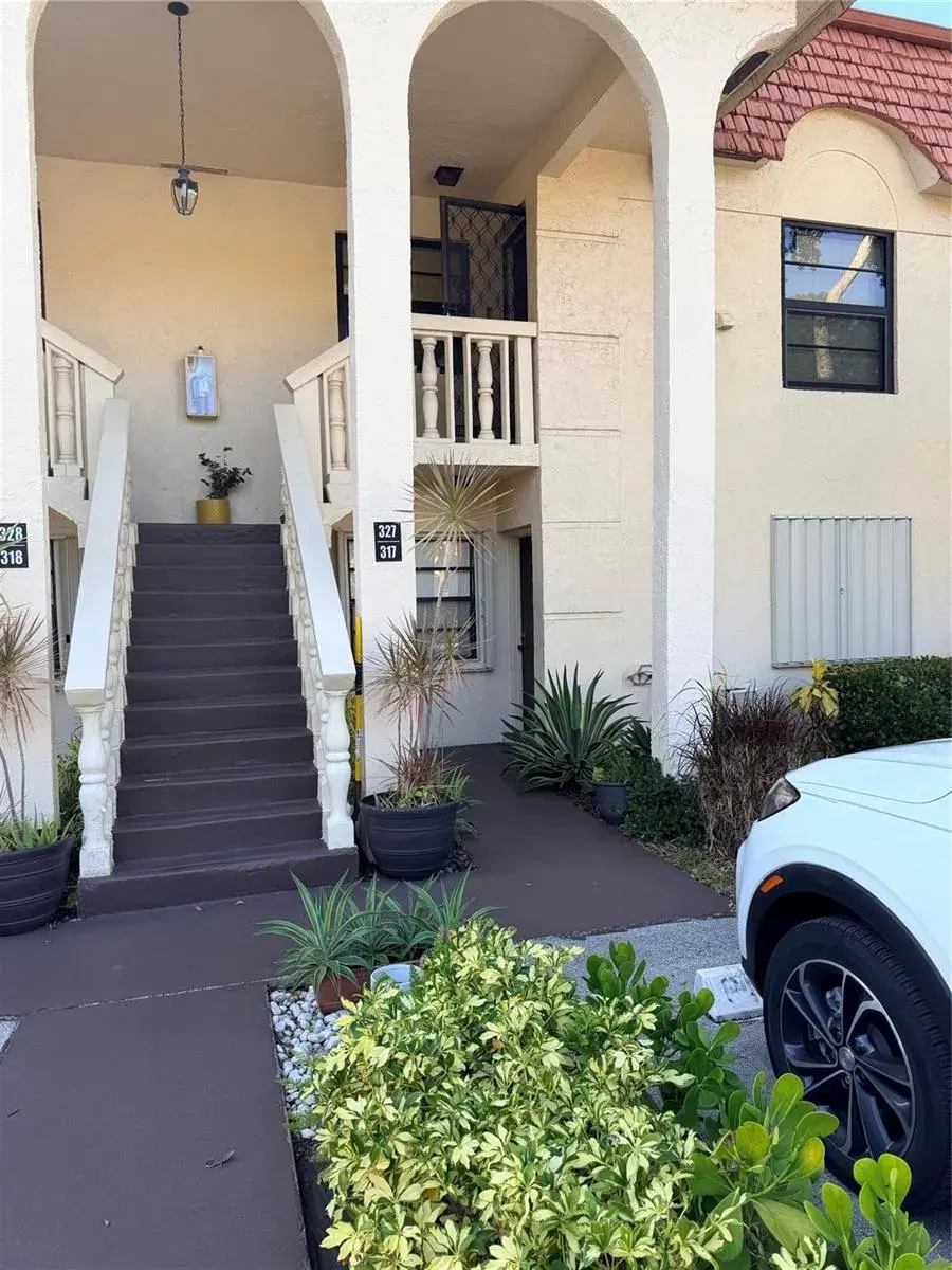 136 S Cypress Road # 317, Pompano Beach FL 33060