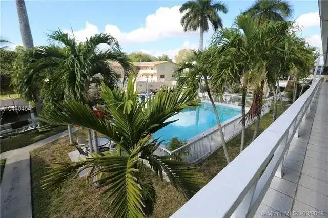 1820 Venice Park Drive # 205, North Miami FL 33181 photo 2