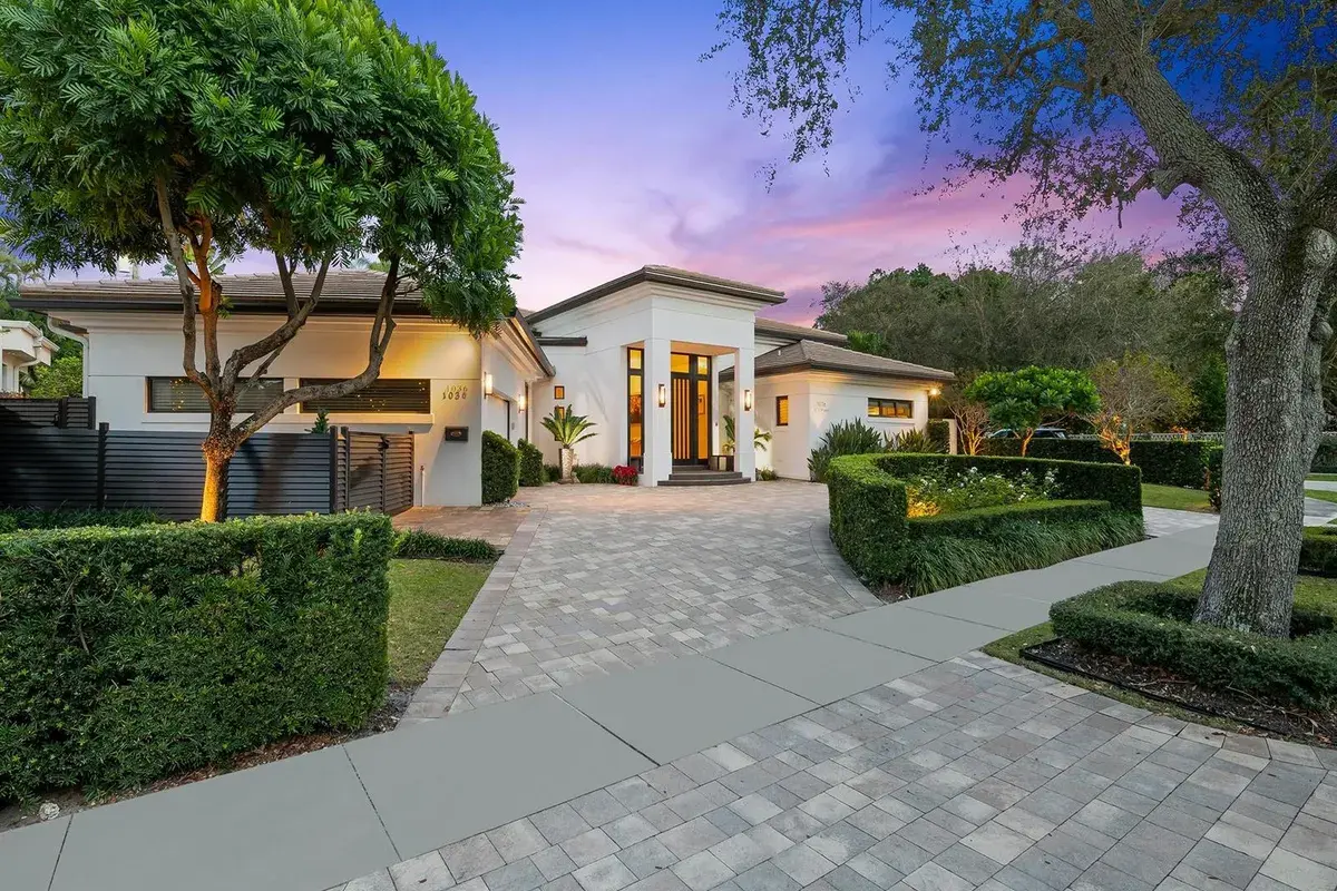 1036 SE 12th Way, Fort Lauderdale FL 33316