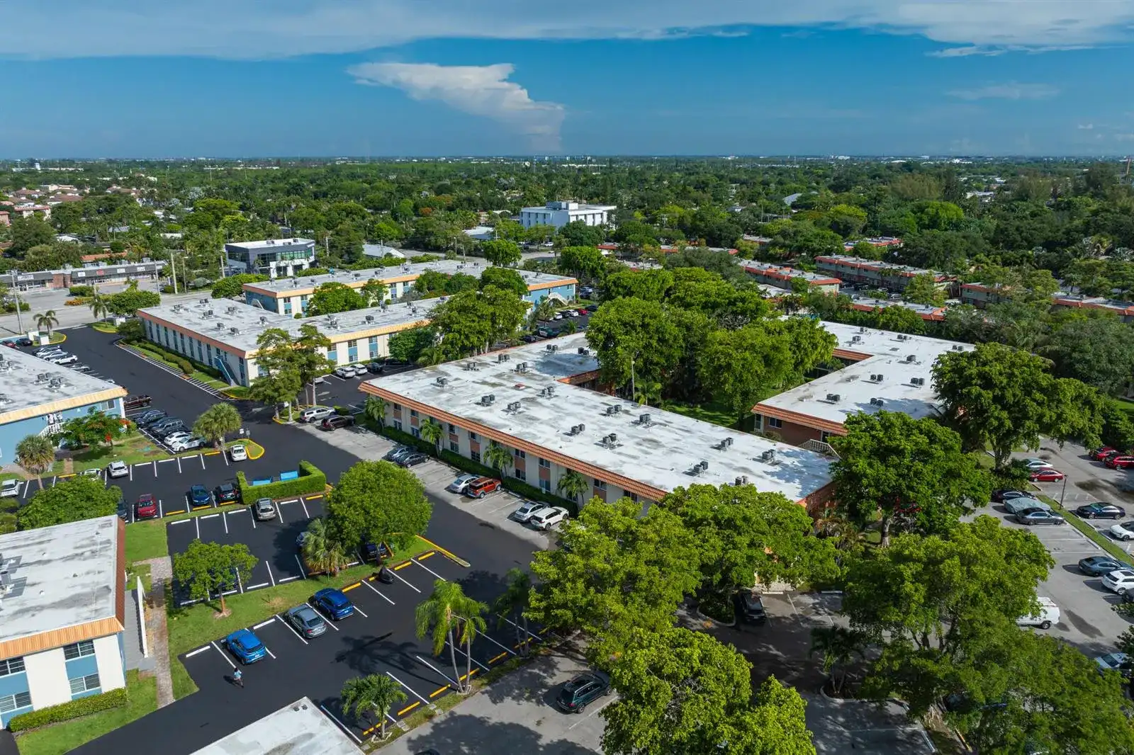 119 NE 19th Court # 203g, Wilton Manors FL 33305