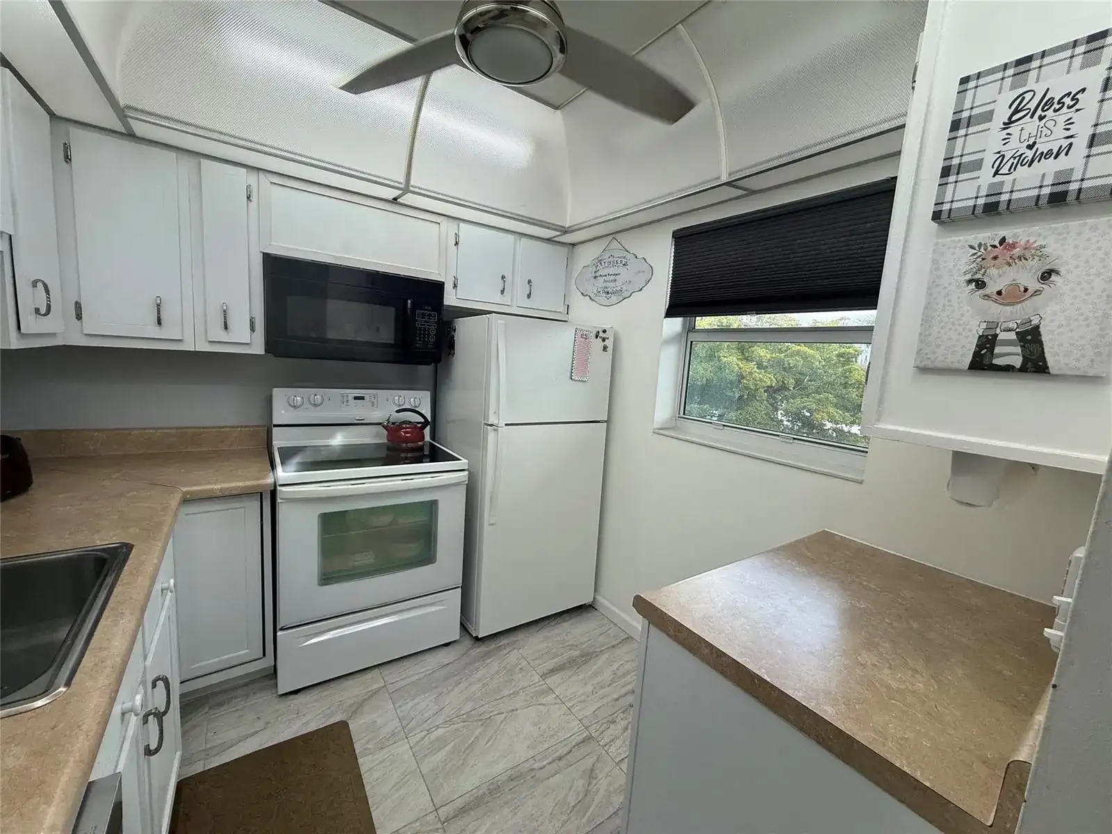 3431 NW 50th Avenue # 304, Lauderdale Lakes FL 33319 photo 3