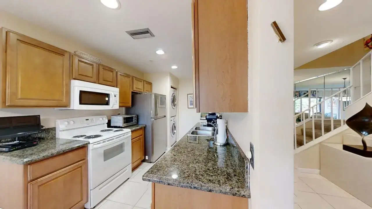 8460 Casa Del Lago, Boca Raton FL 33433 photo 5