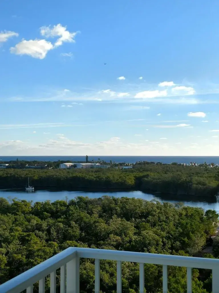 700 E Boynton Beach Boulevard # 1006, Boynton Beach FL 33435