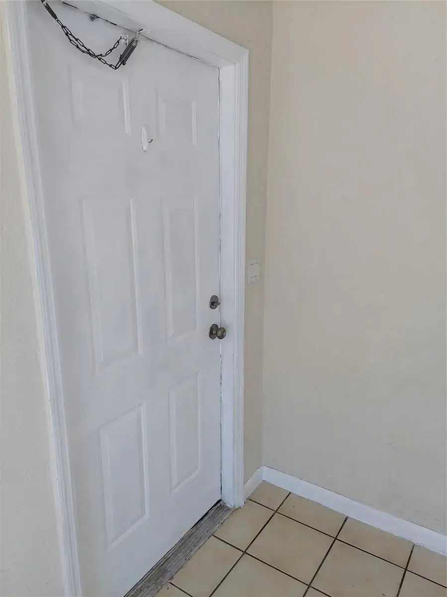 1829 N Dixie Highway, Fort Lauderdale FL 33305