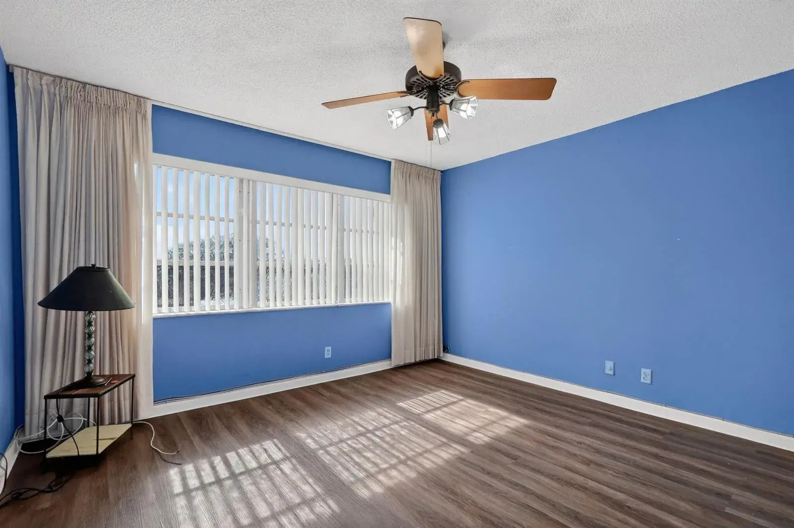 9410 N Hollybrook Lake Drive # 303, Pembroke Pines FL 33025