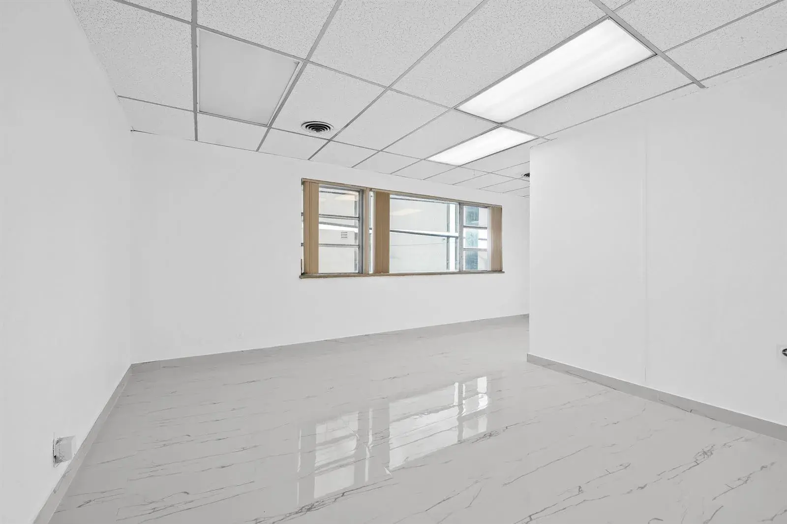 2601 E Atlantic Boulevard, Pompano Beach FL 33062