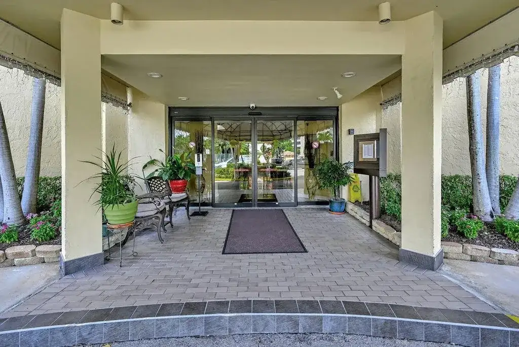 7200 Radice Court # 107, Lauderhill FL 33319 photo 2