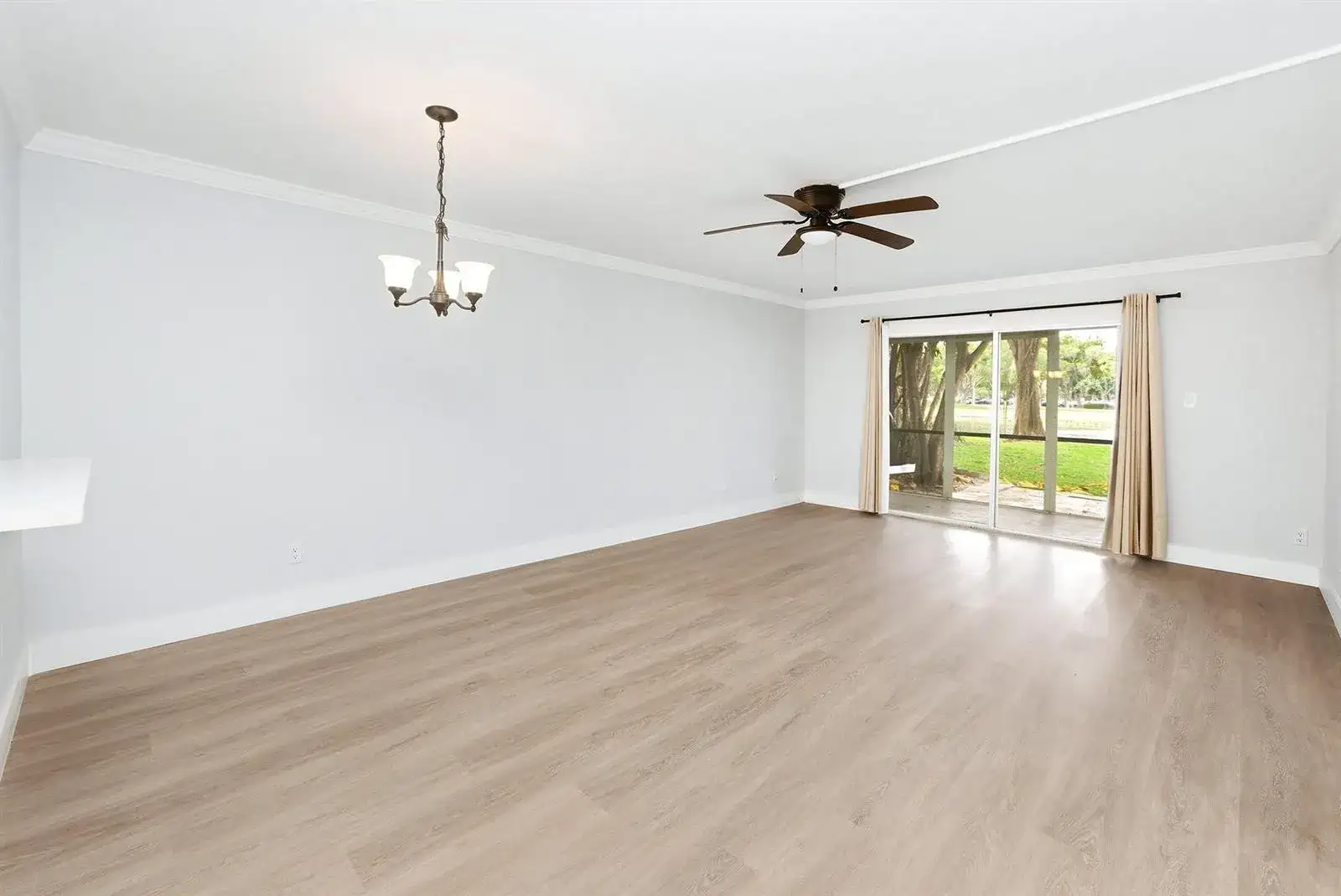2214 S Cypress Bend Drive # 106, Pompano Beach FL 33069 photo 5