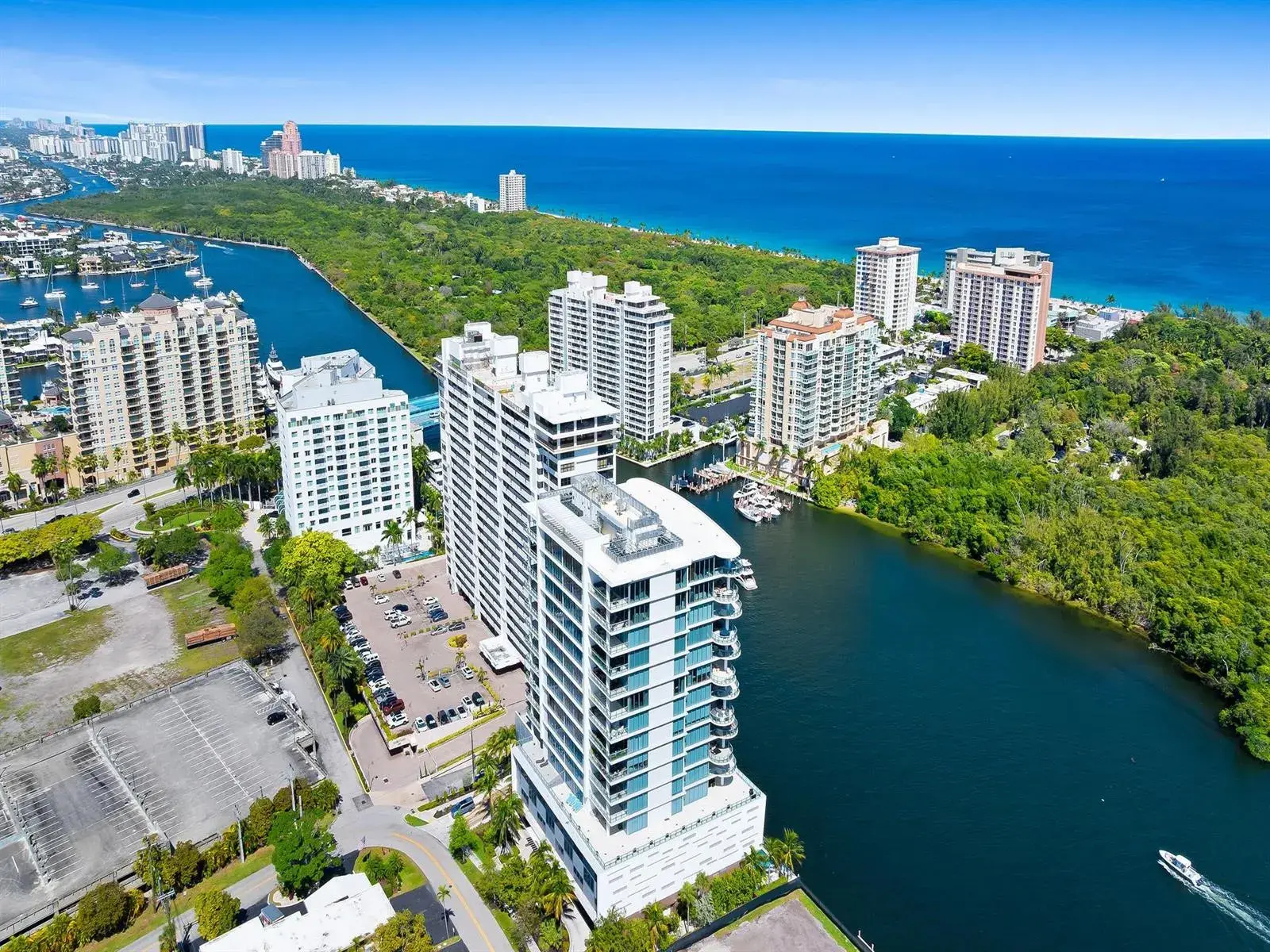 920 Intracoastal Drive # 1402, Fort Lauderdale FL 33304