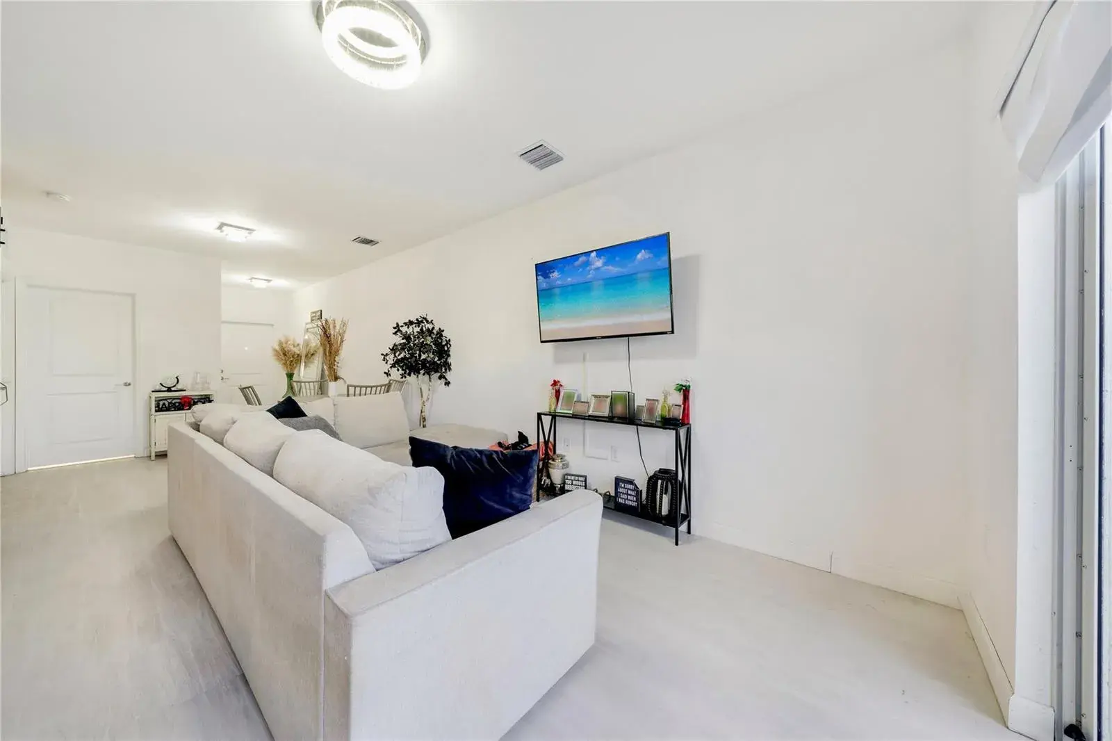 1214 NW 4th Lane # 1214, Homestead FL 33034