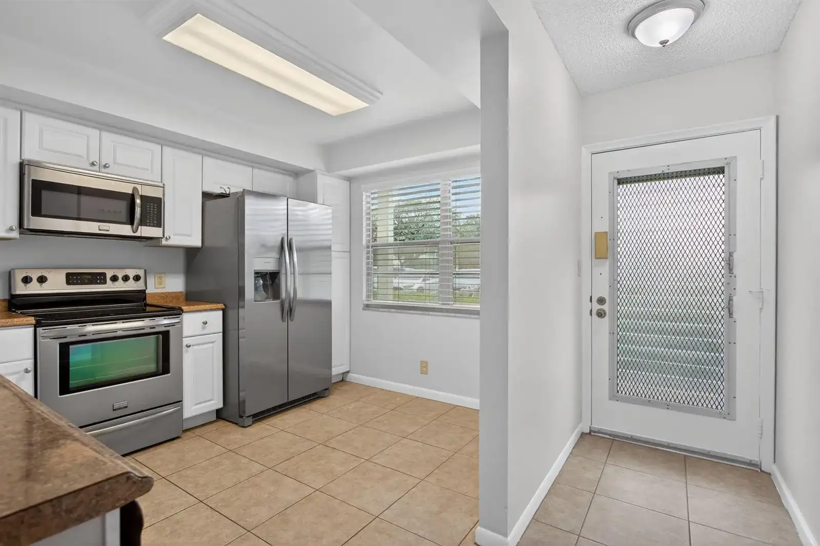 2501 Antigua Terrace # D1, Coconut Creek FL 33066 photo 2