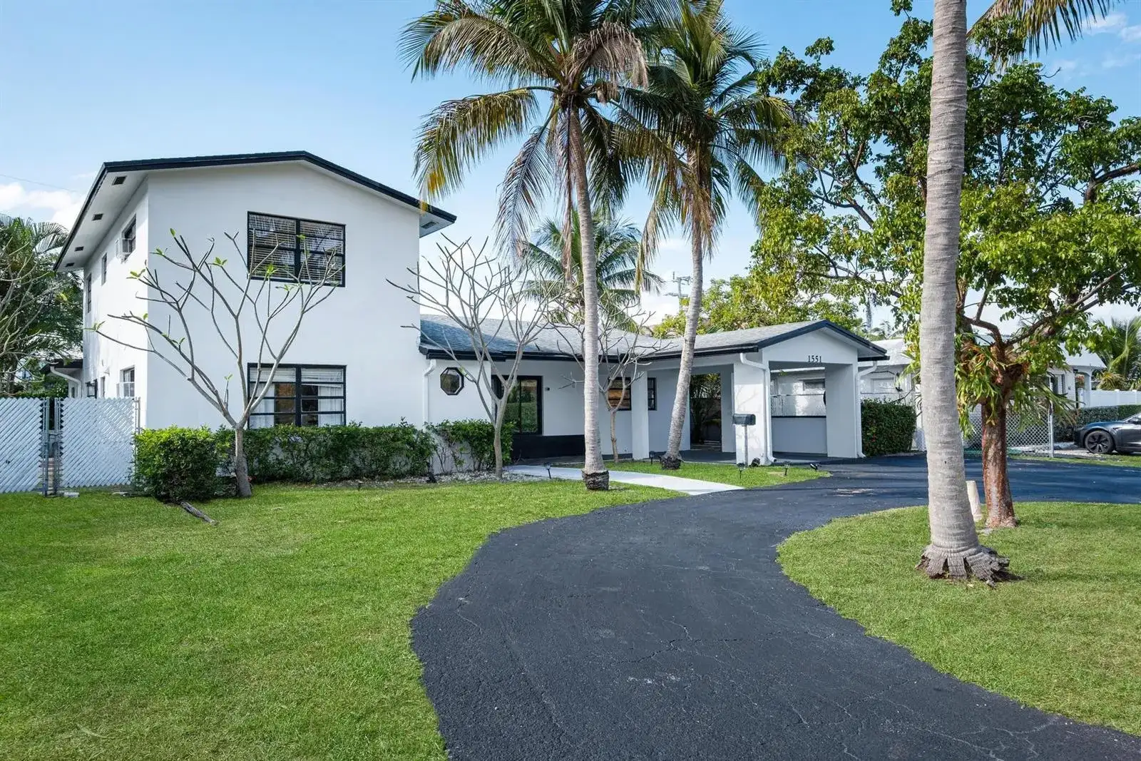 1551 SE 23rd Avenue, Pompano Beach FL 33062 photo 2