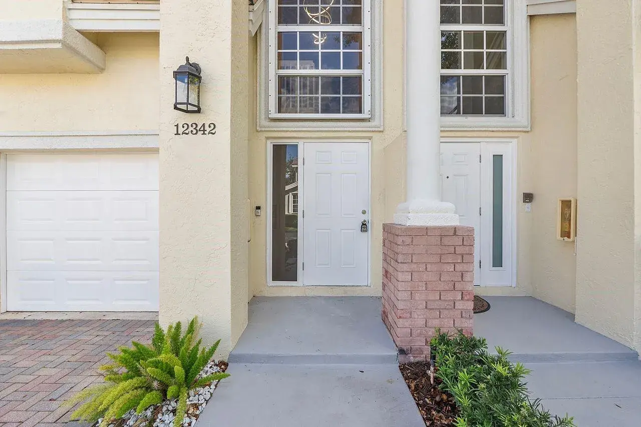 12342 NW 10th Drive # 9, Coral Springs FL 33071
