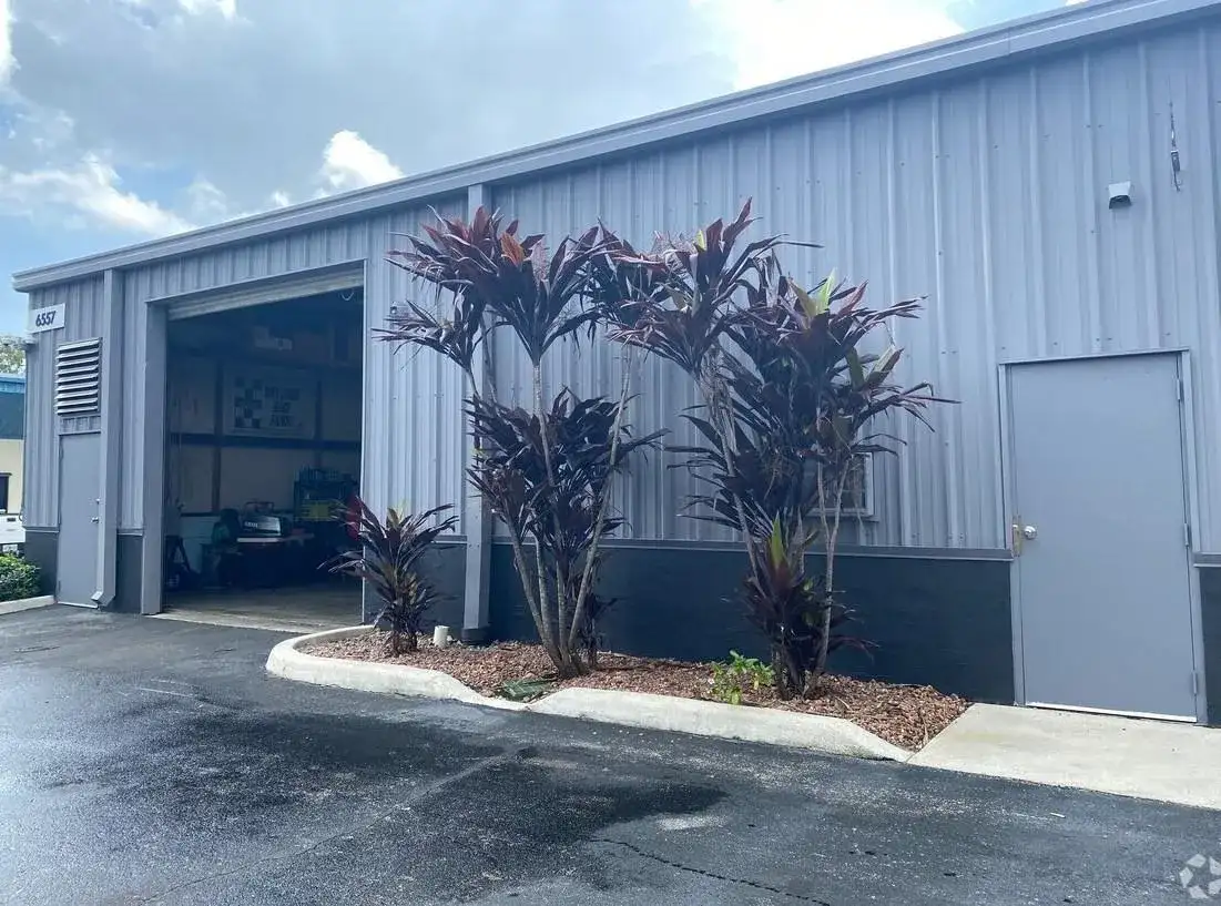 6555 Garden Road, Riviera Beach FL 33404 photo 4