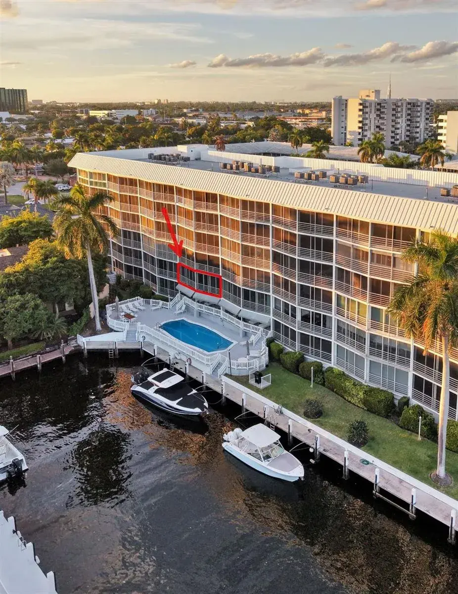 3050 NE 47th Court # 205, Fort Lauderdale FL 33308