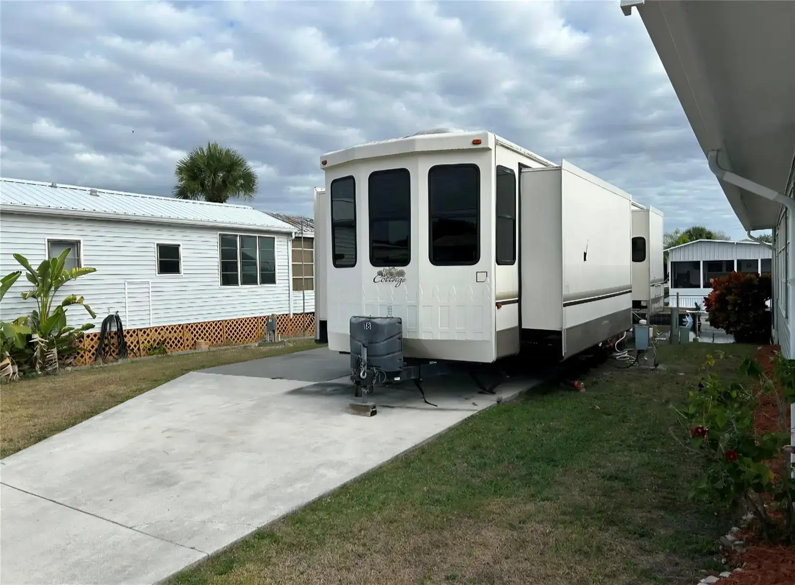 18 Shell Road, Okeechobee FL 34974 photo 3