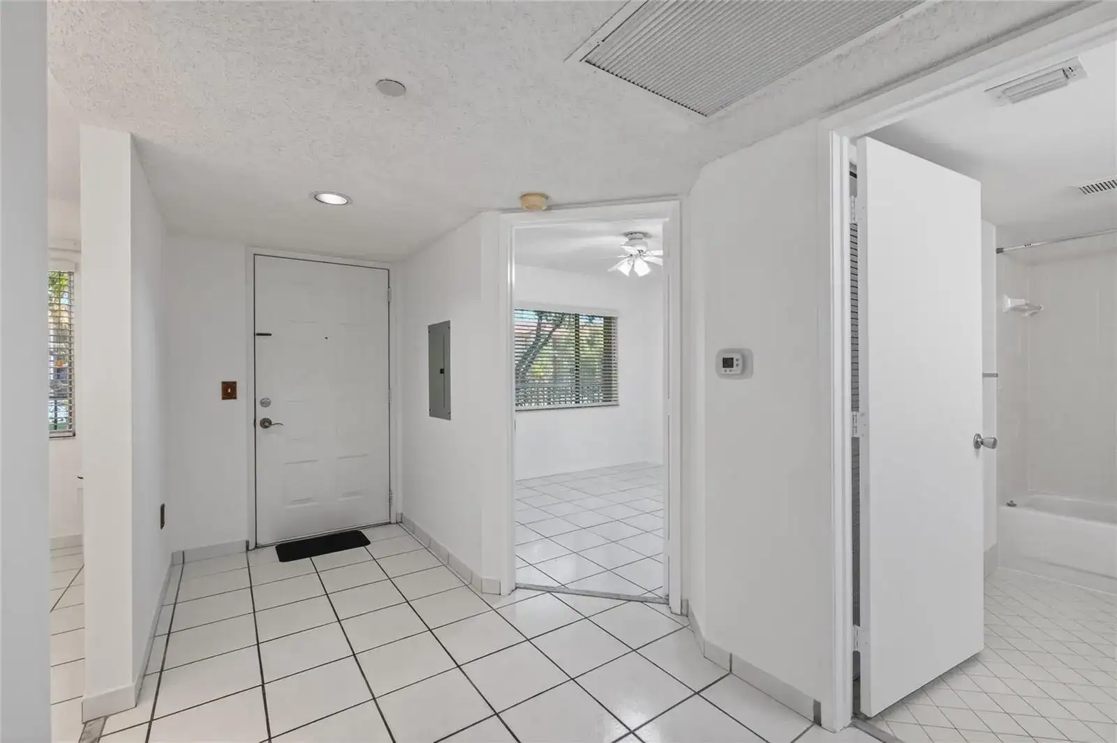 900 SW 142nd Avenue # 213l, Pembroke Pines FL 33027 photo 3