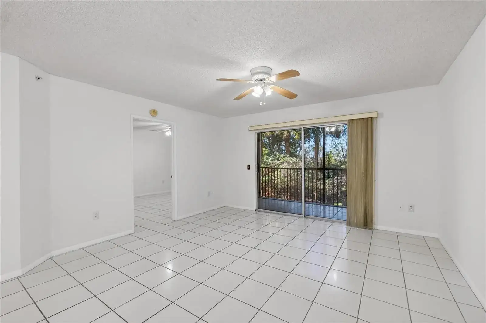 900 SW 142nd Avenue # 213l, Pembroke Pines FL 33027 photo 4