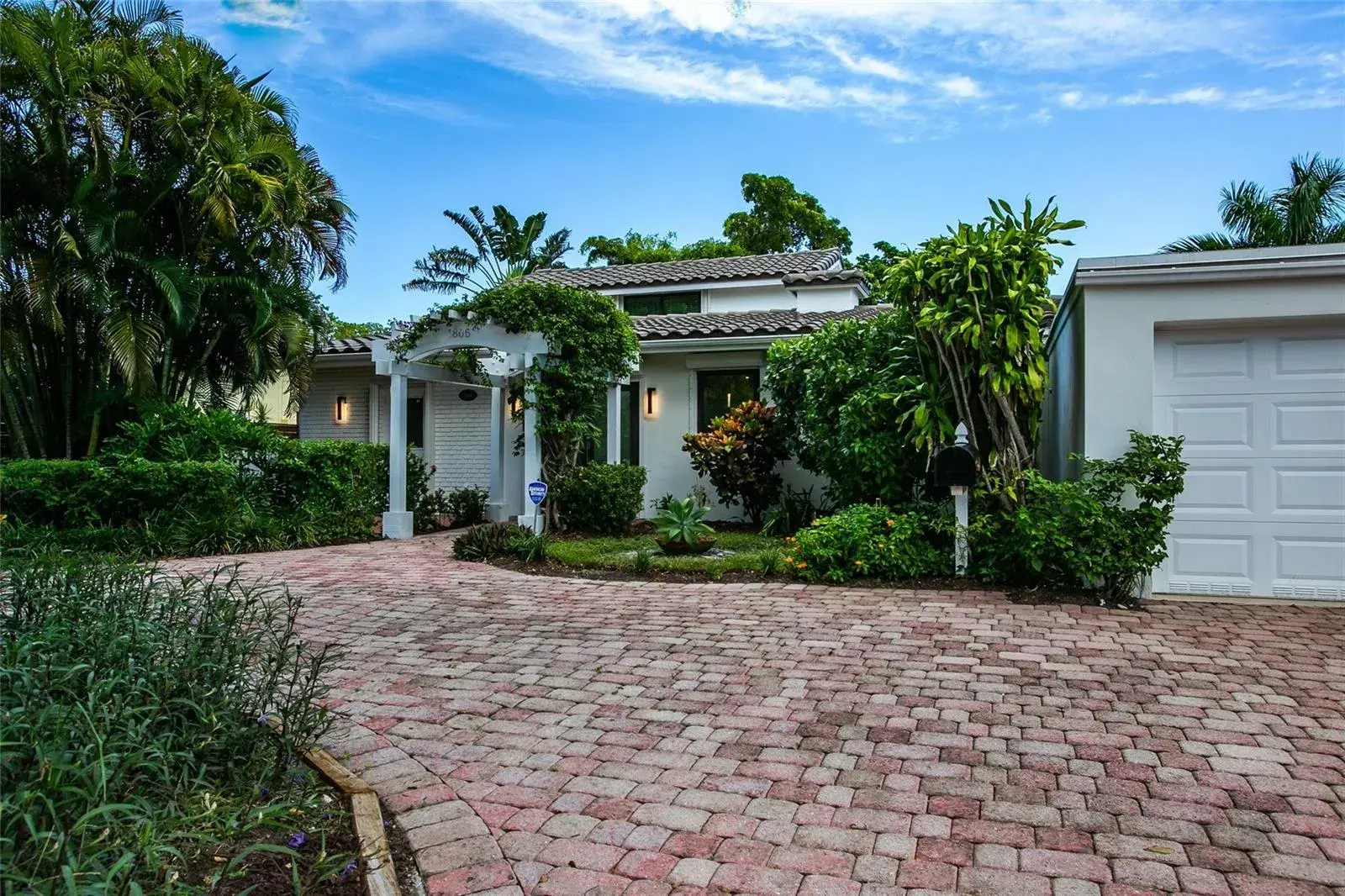 1806 NE 22nd Terrace, Fort Lauderdale FL 33305