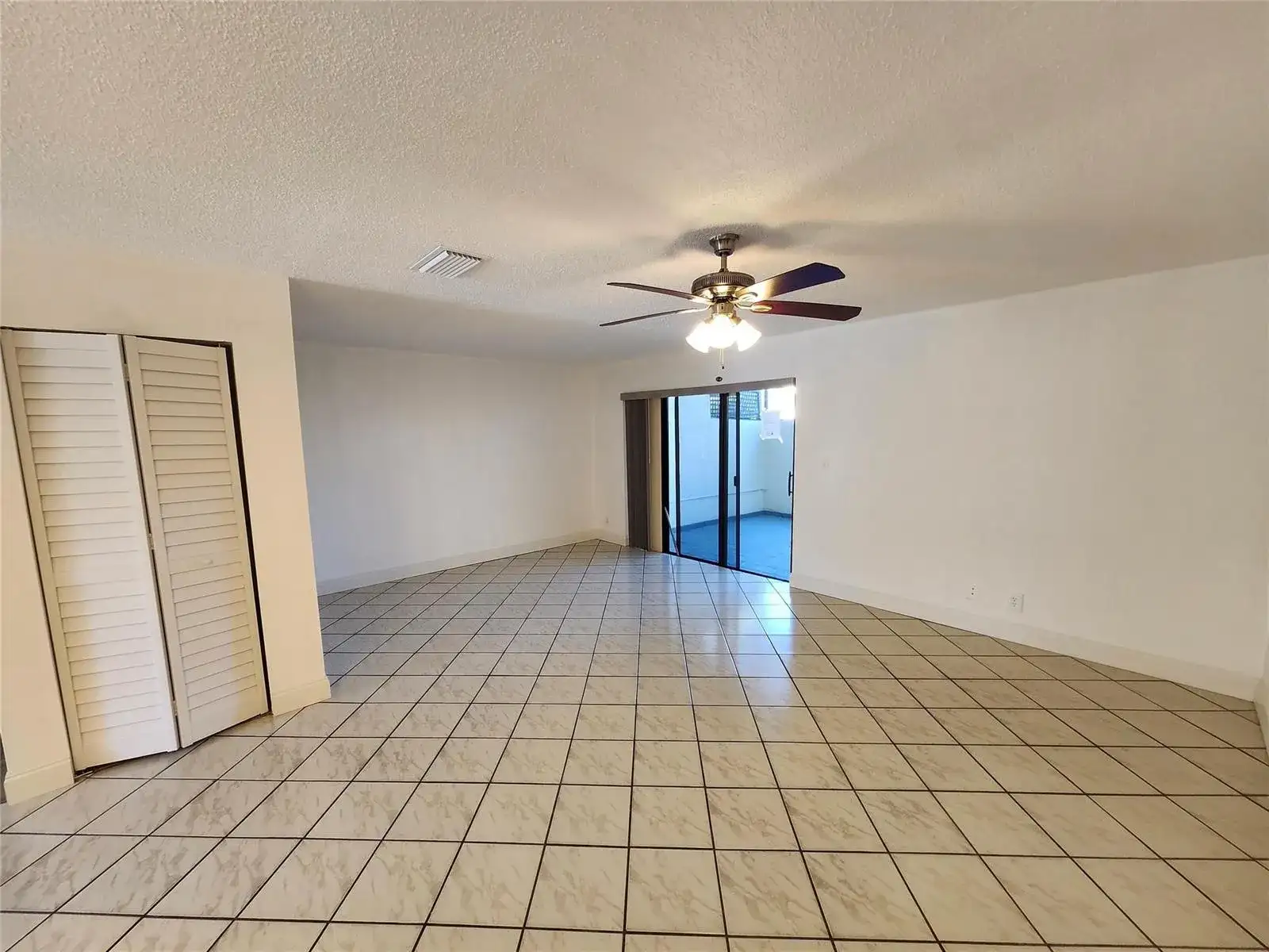 9421 NW 15th Street # 234, Pembroke Pines FL 33024 photo 5