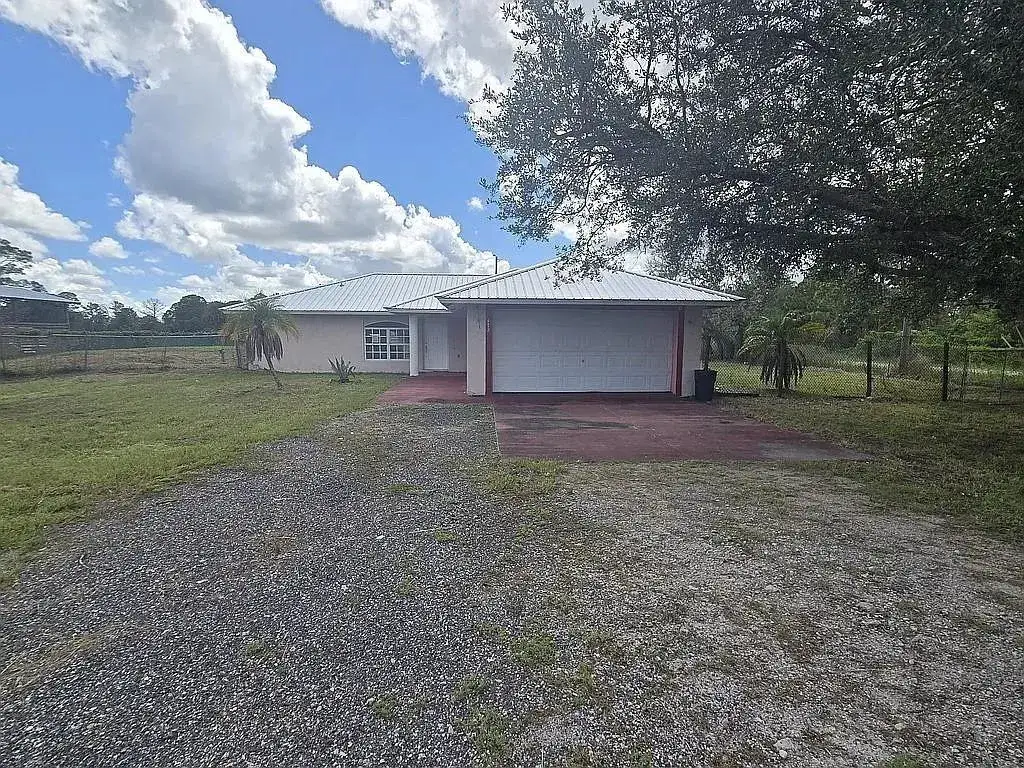 472 Avenida Del Sur, Clewiston FL 33440