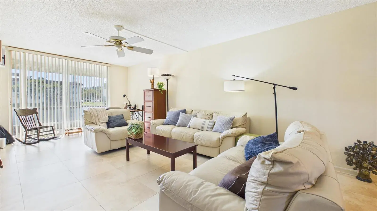 381 S Hollybrook Drive # 106, Pembroke Pines FL 33025