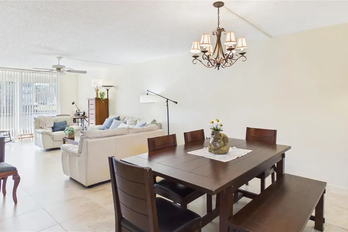 381 S Hollybrook Drive # 106, Pembroke Pines FL 33025
