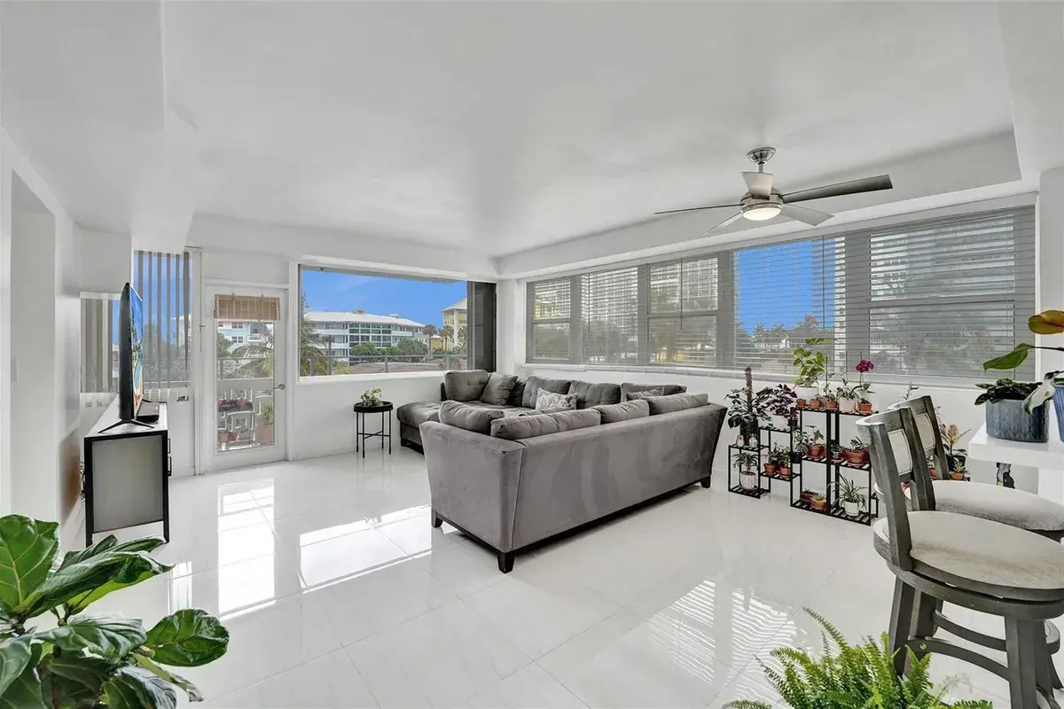 1900 S Ocean Drive # 301, Fort Lauderdale FL 33316