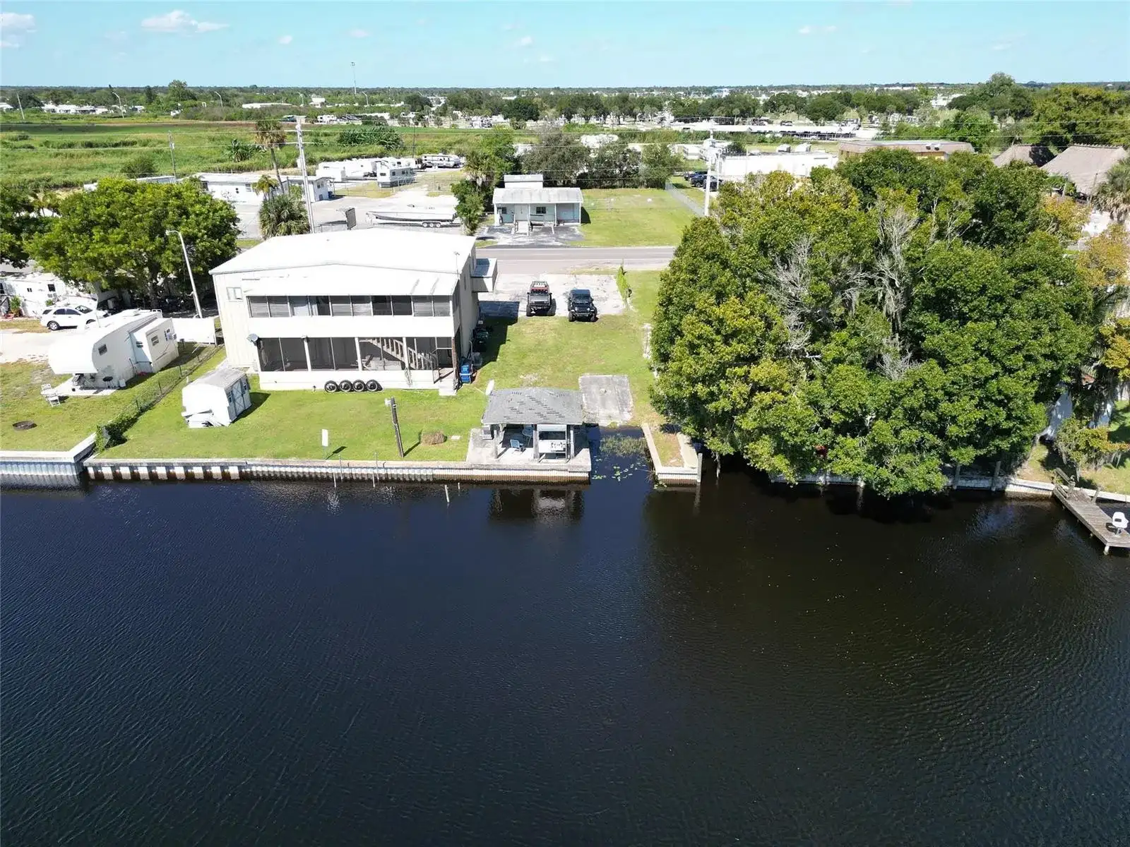 238 US Highway 441, Okeechobee FL 34974