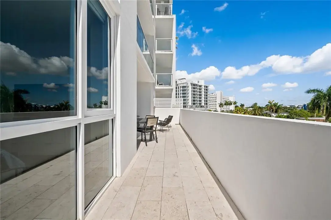 401 N Birch Road # 411, Fort Lauderdale FL 33304