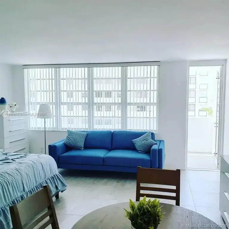 100 Lincoln Road # 707, Miami Beach FL 33139 photo 3