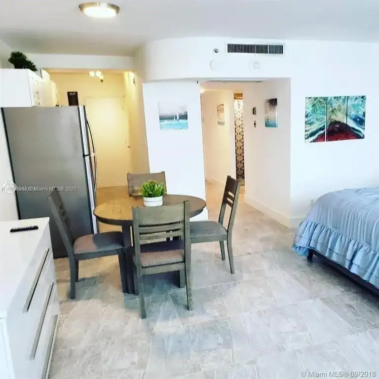 100 Lincoln Road # 707, Miami Beach FL 33139 photo 4