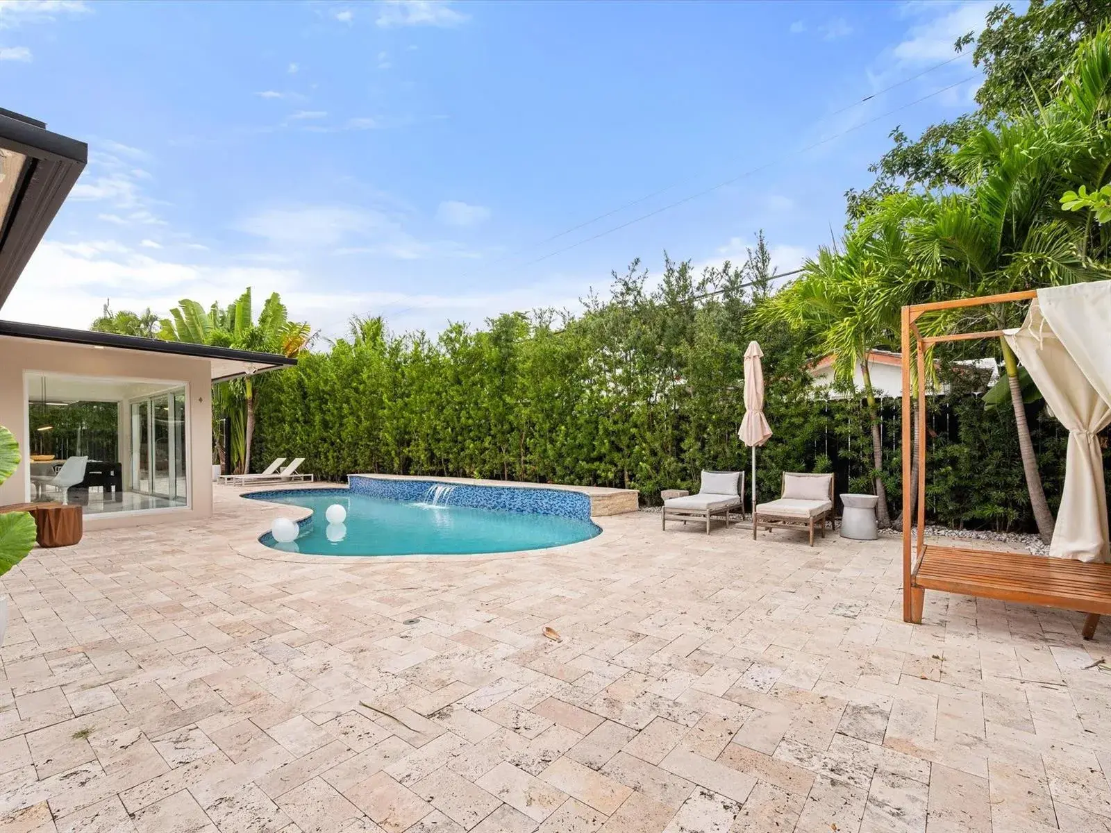2711 NE 19th Street, Fort Lauderdale FL 33305