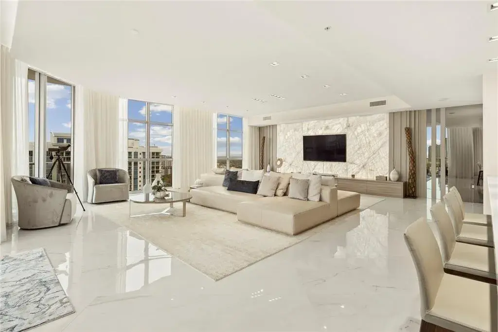 17301 Biscayne Boulevard # 7, Aventura FL 33160