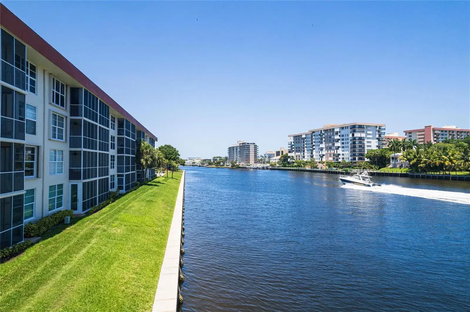 3180 NE 48th Court # 412, Lighthouse Point FL 33064