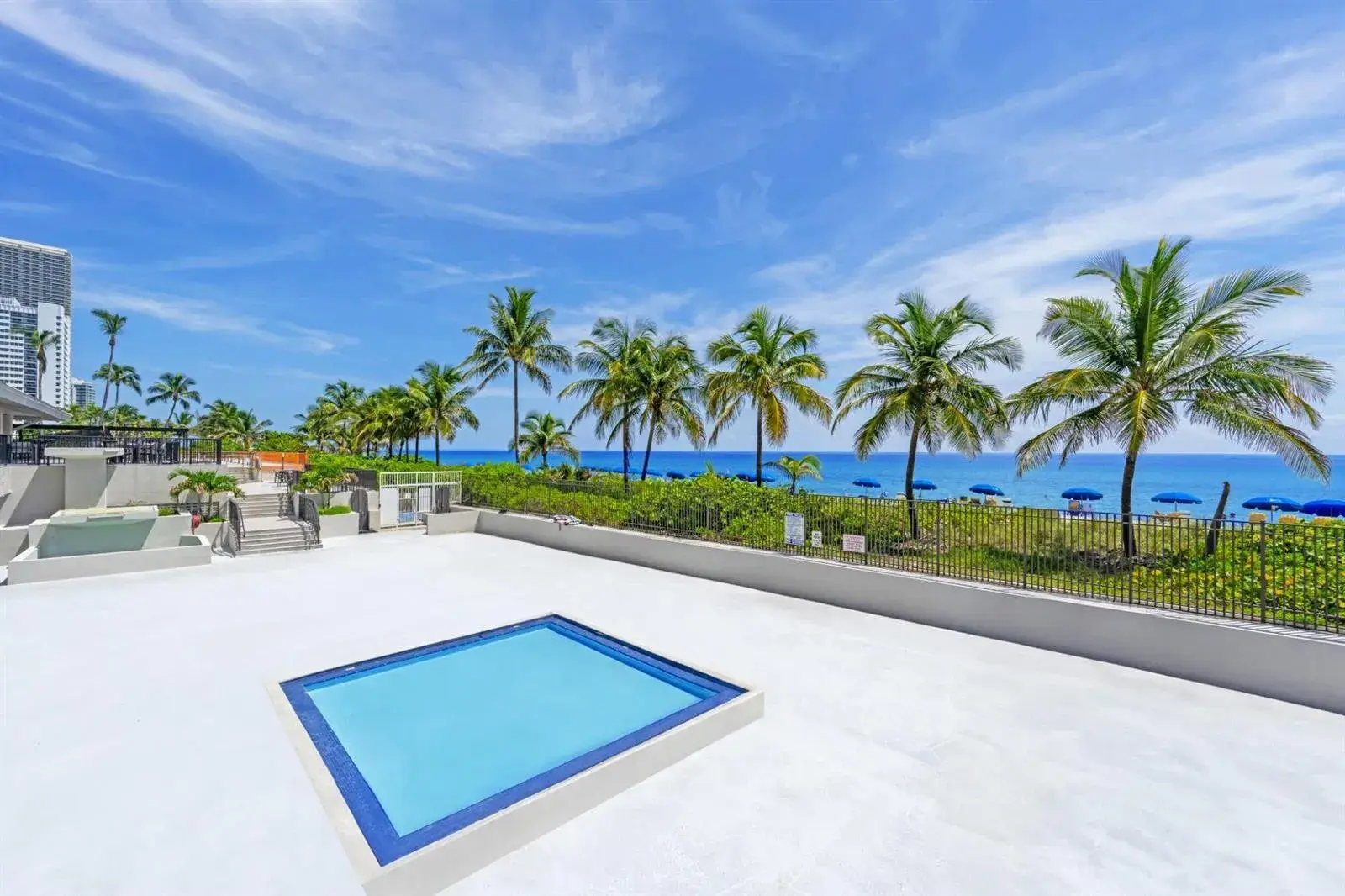 1980 S Ocean Drive # 15l, Hallandale Beach FL 33009