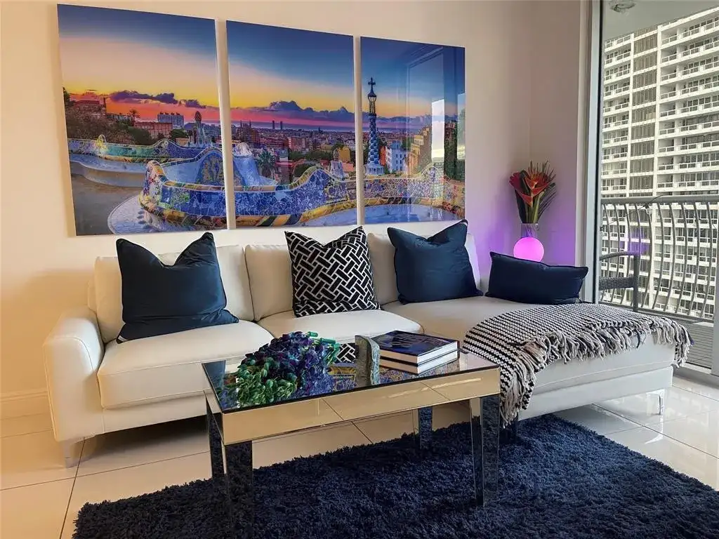 1750 N Bayshore Drive # 2106, Miami FL 33132 photo 4