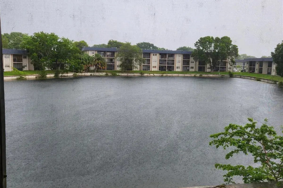 7901 Colony Circle # 205, Fort Lauderdale FL 33321