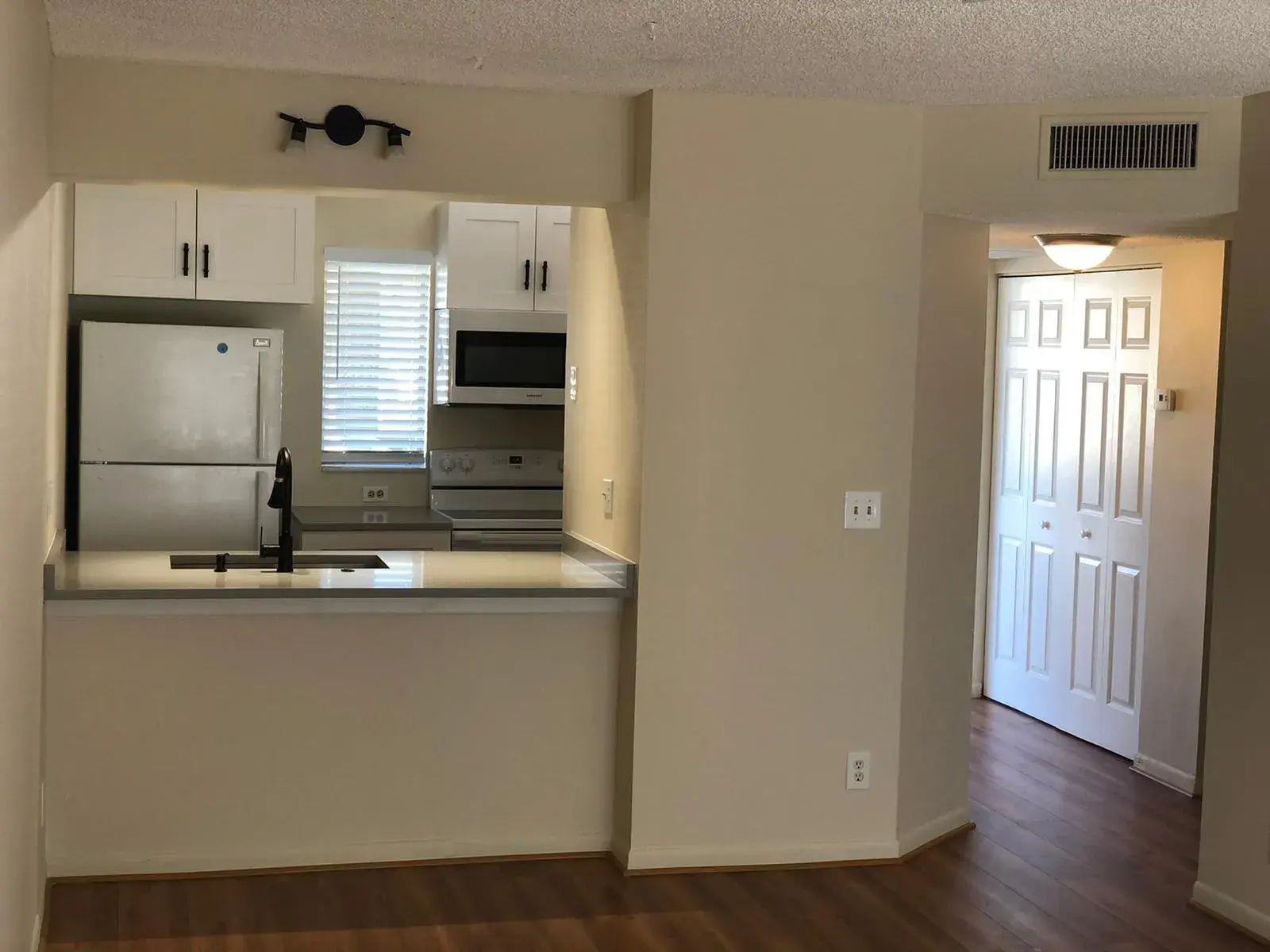 10038 Twin Lakes Drive # 10038, Coral Springs FL 33071