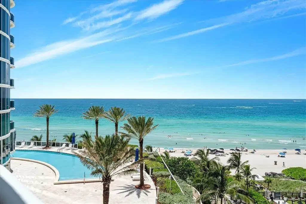 17201 Collins Avenue # 805, Sunny Isles Beach FL 33160